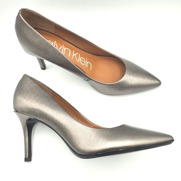 Calvin Klein Gayle pumps, Metallic Gray, NWOB - Picture 6 of 12
